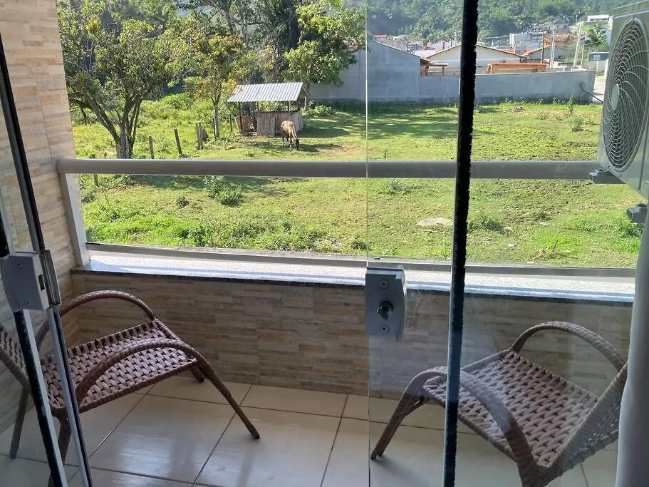 Casa de Férias Geminadodamada Cs 2 Prox Beto Carrero E Praias Penha
